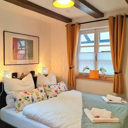 Avahome: Haus Fuer 16, Wlan, Parkplaetze, Netflix, Nespresso Kandel Exterior foto