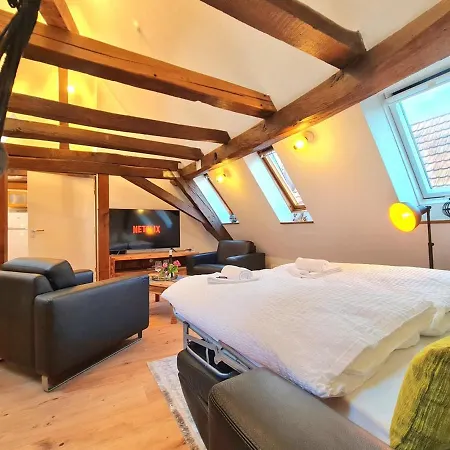 Avahome: Haus Fuer 16, Wlan, Parkplaetze, Netflix, Nespresso Kandel Exterior foto