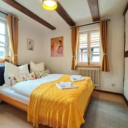 Avahome: Haus Fuer 16, Wlan, Parkplaetze, Netflix, Nespresso Kandel Exterior foto