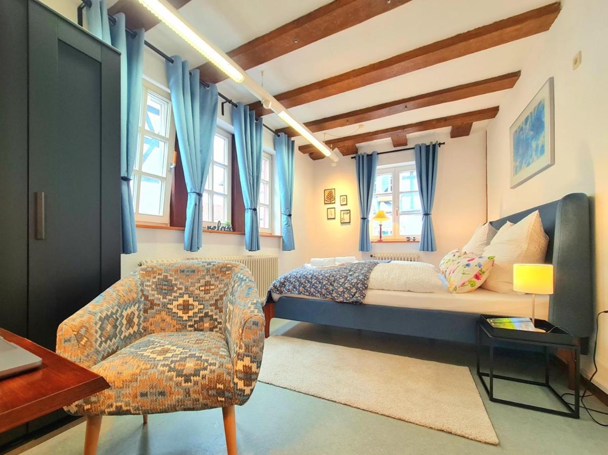 Avahome: Haus Fuer 16, Wlan, Parkplaetze, Netflix, Nespresso Apartment