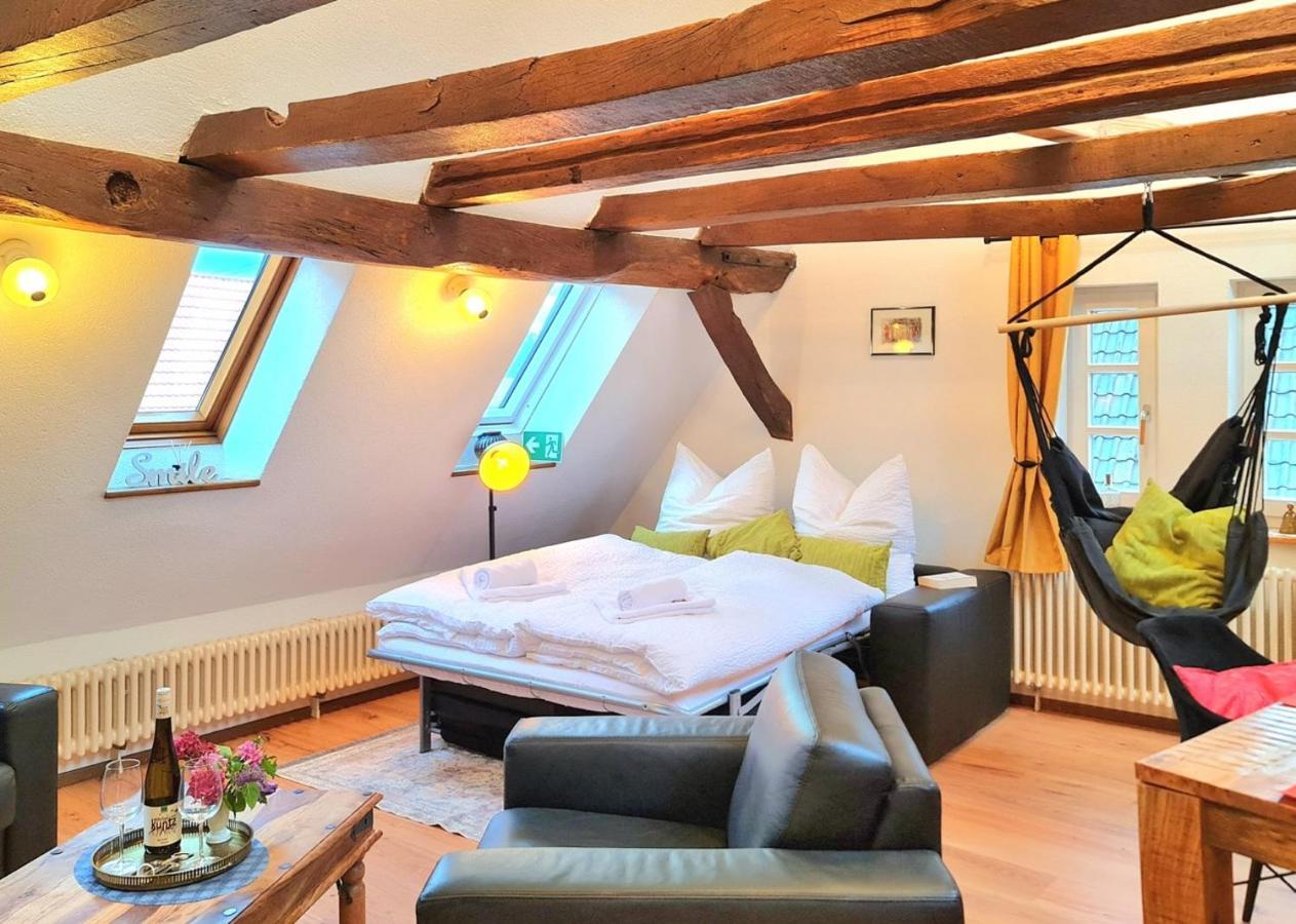 Apartment Avahome: Haus Fuer 16, Wlan, Parkplaetze, Netflix, Nespresso Kandel