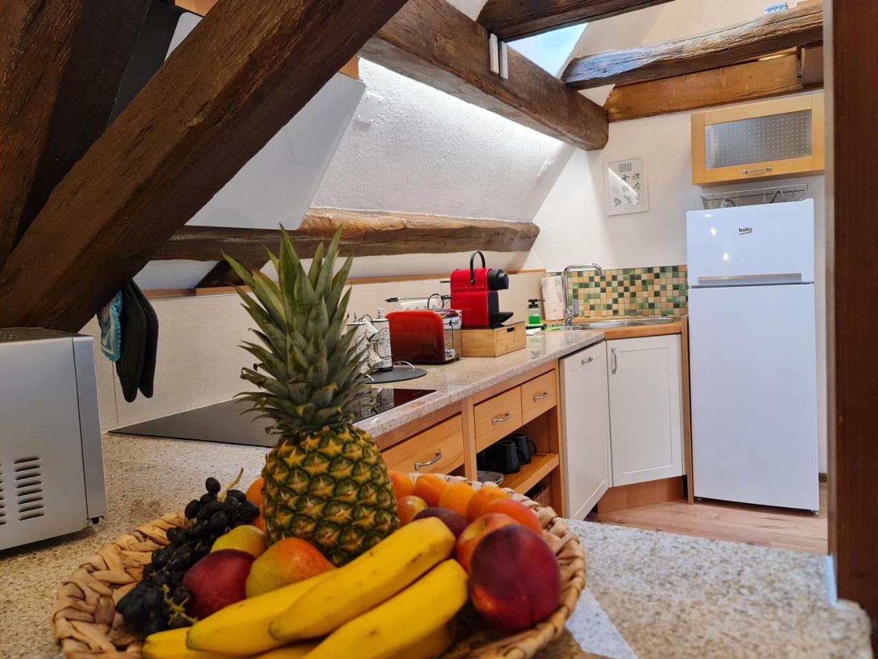 Avahome: Haus Fuer 16, Wlan, Parkplaetze, Netflix, Nespresso Apartment *