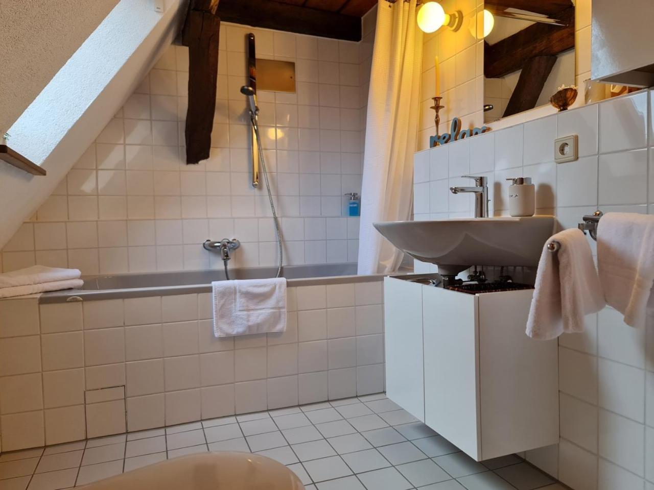 Avahome: Haus Fuer 16, Wlan, Parkplaetze, Netflix, Nespresso * Kandel